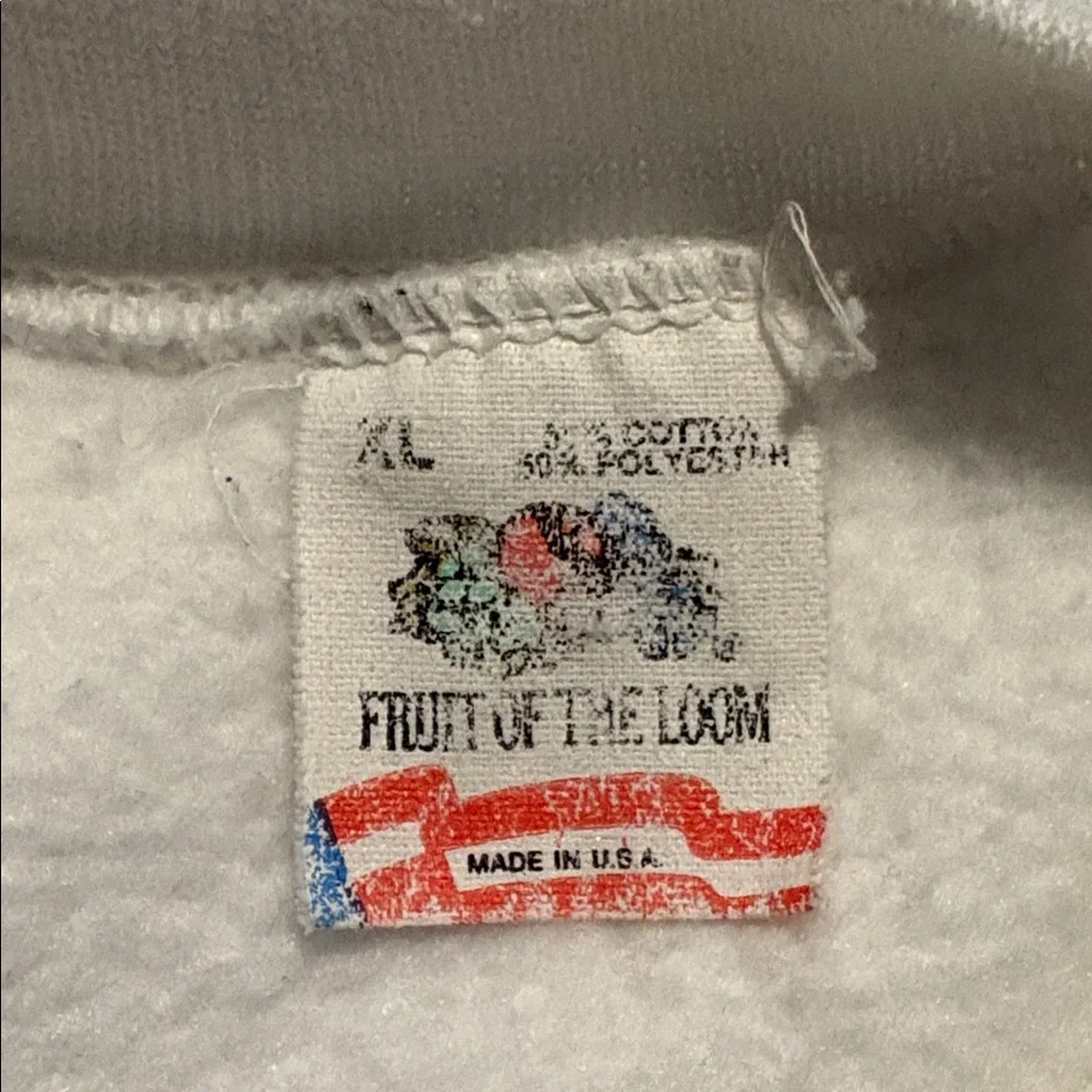 Boston VINTAGE XL White Crewneck Sweatshirt
